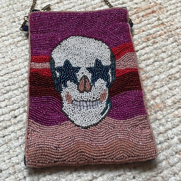 Beaded Skeleton Purse on chain strap - Picture 4 of 6